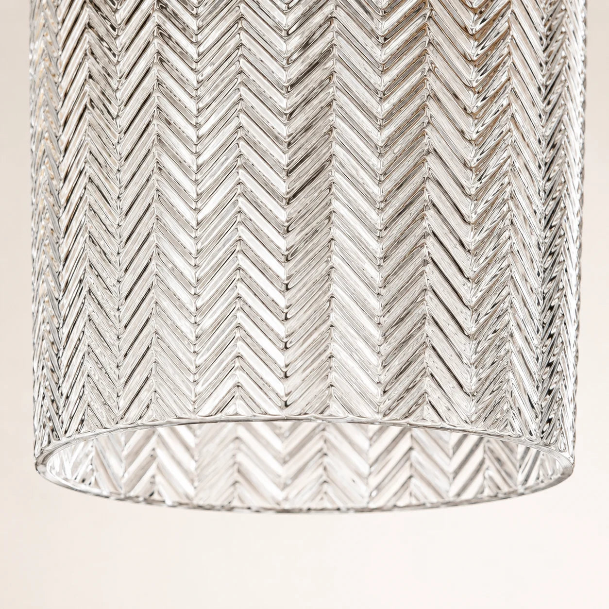 Close-up of the clear chevron textured glass