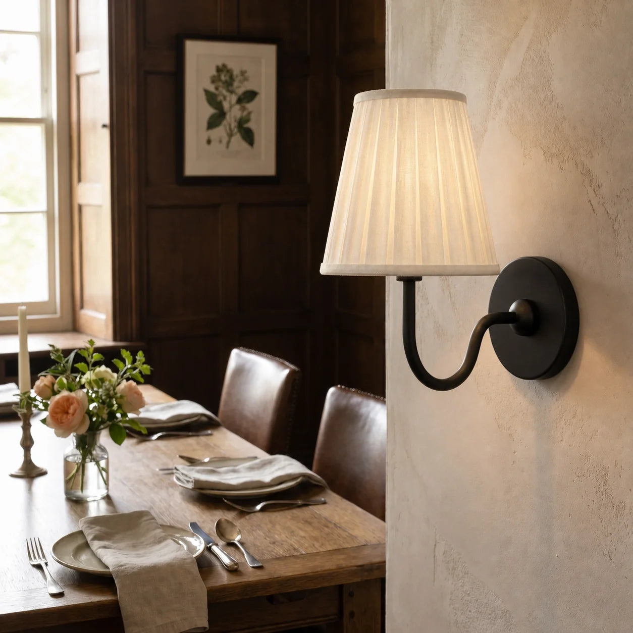 Classic Vintage Linen Pleated Shade Wall Light