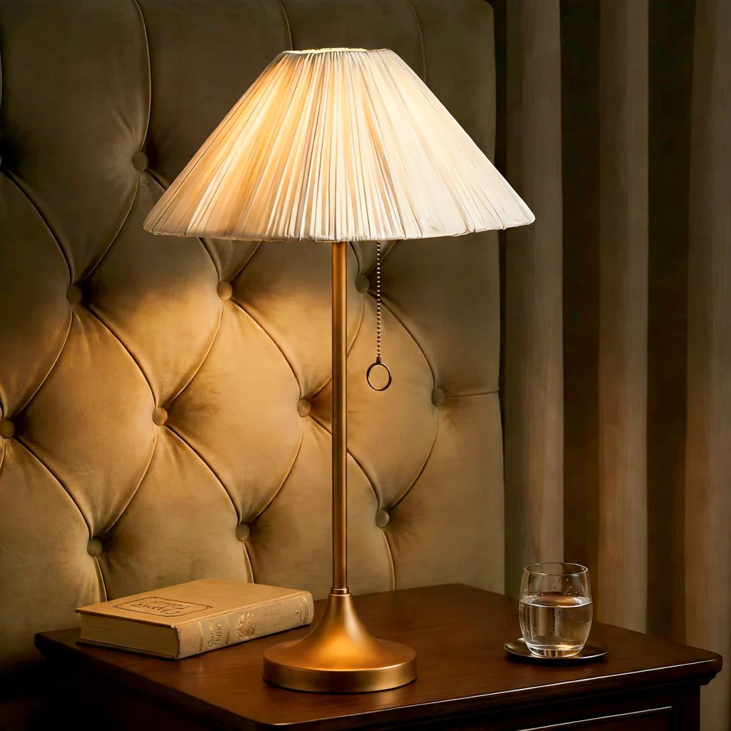 Vintage Pleated Shade Brass Table Light14.webp__PID:36cdc229-0451-450b-a4c7-c6154b66ec10