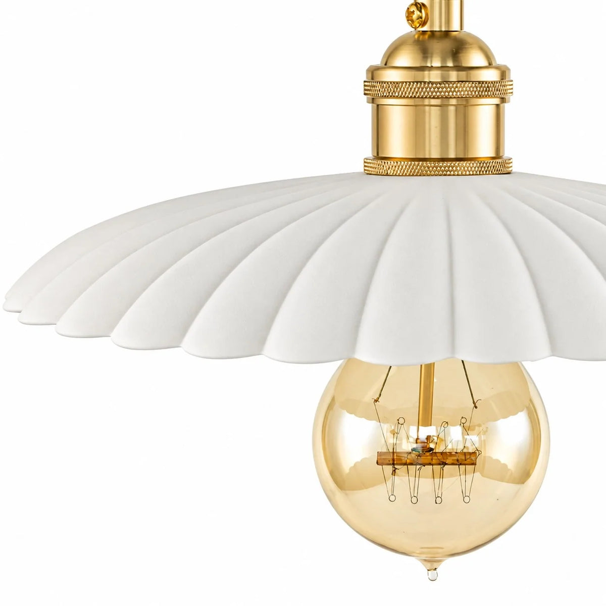 Vintage Style Ceramic Flower Pendant Light
