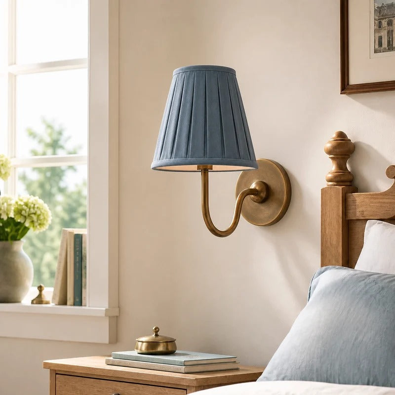 Retro Luxury Linen Pleated Brass Wall Sconce